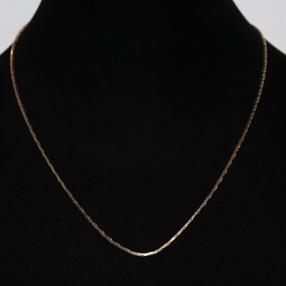Beautiful vintage gold chain necklace 19" - Picture 1 of 5